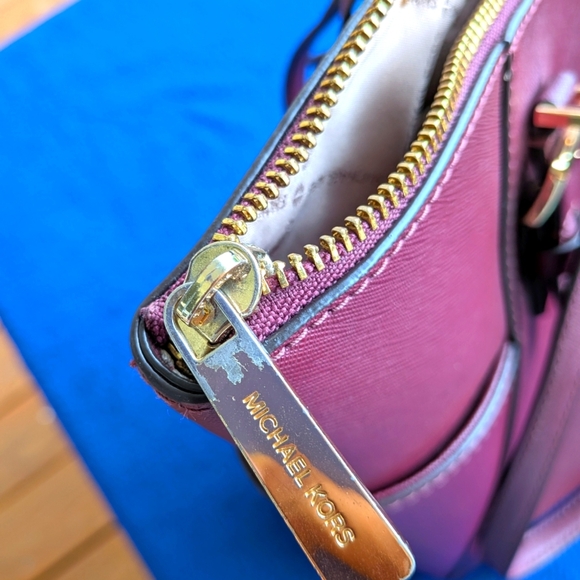 Michael Kors Burgundy Jet Set Tote Bag - Picture 4 of 6